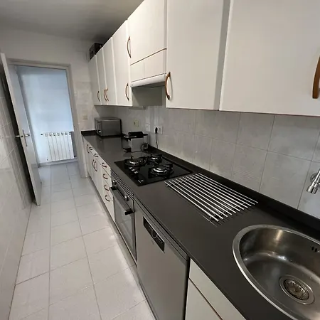 Apartament Front De 23 Roses